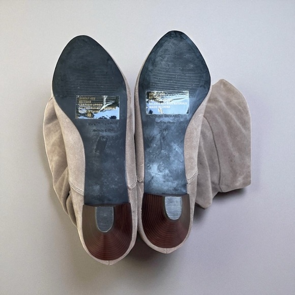 Colin Stuart Suede Kitten Heel Scrunch Boot in Taupe Women’s Size 9 - Picture 10 of 11